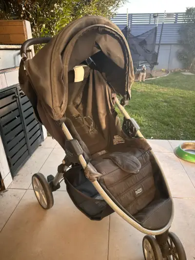 Coche Britax B-Agile Travel System + Huevito + Bas - miniatura 5