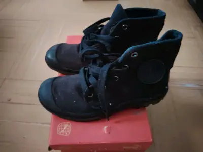 Zapatillas negras de lona estilo botín - miniatura 3