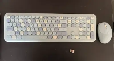 Teclado y mouse inalámbricos Mofii - miniatura 1
