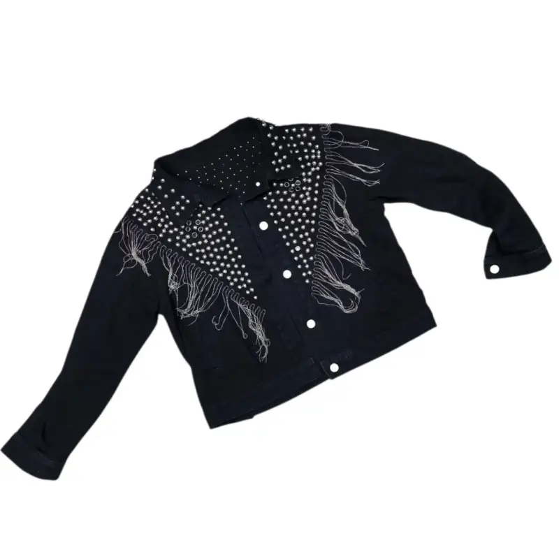 Chaqueta de mezclilla con tachas y flecos - 2