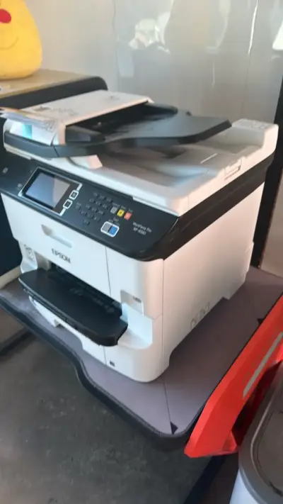 Impresora multifuncional Epson WorkForce Pro - miniatura 2