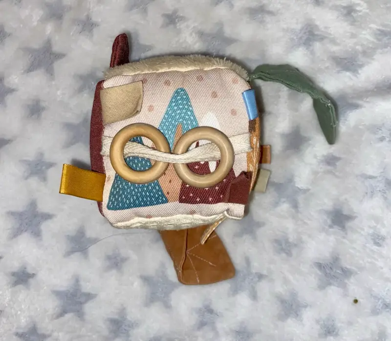 Cubo de actividades para bebé - 3