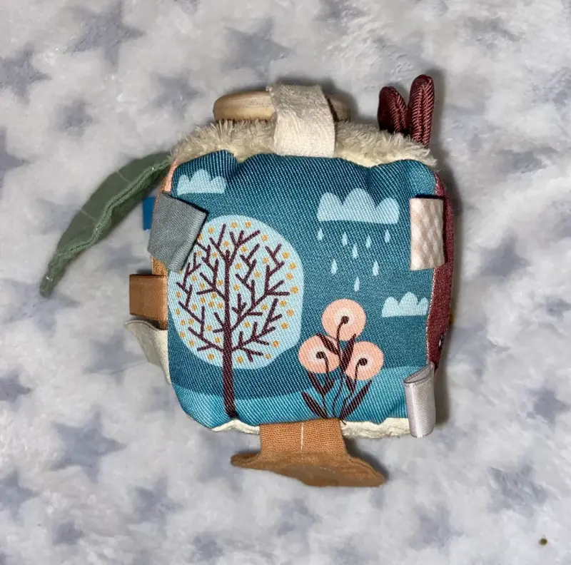 Cubo de actividades para bebé - 4