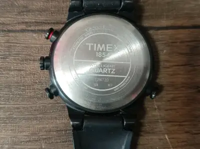 Reloj Timex T2N720 - miniatura 3