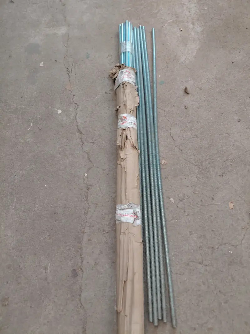 Varillas roscadas de acero galvanizado - 4
