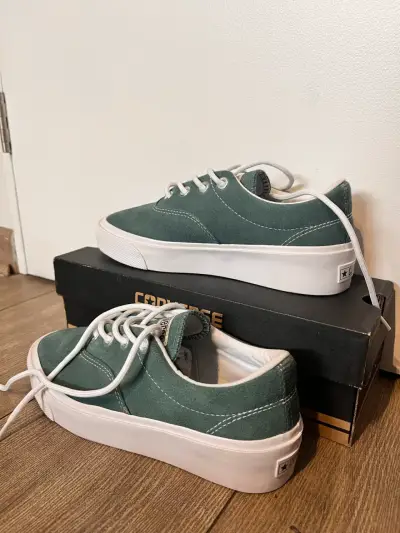 Zapatillas Converse verdes - miniatura 3