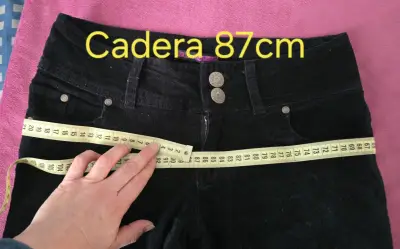 Pantalones de cotelé negros para mujer - miniatura 6