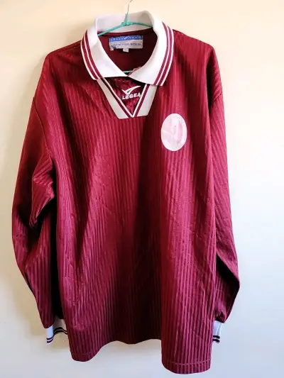 Camiseta deportiva Legea granate con cuello - miniatura 1