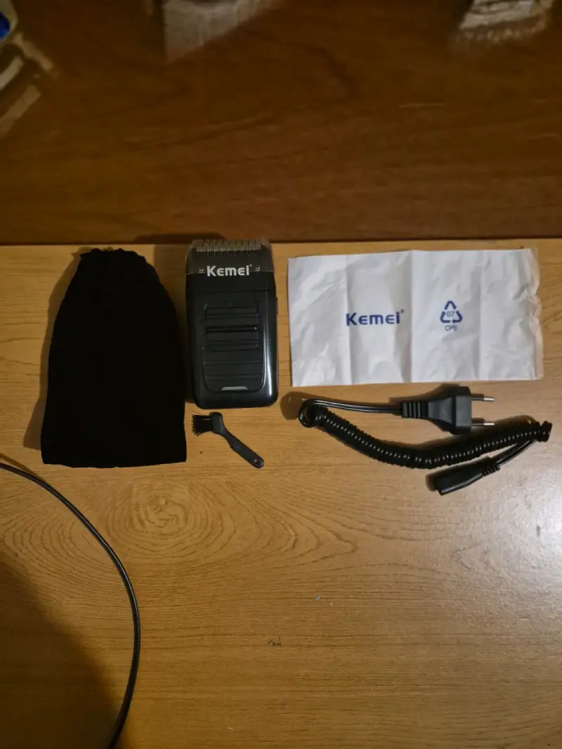 Afeitadora eléctrica Kemei KM-1102 - 2