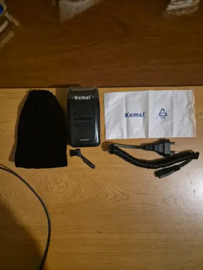 Afeitadora eléctrica Kemei KM-1102 - miniatura 2