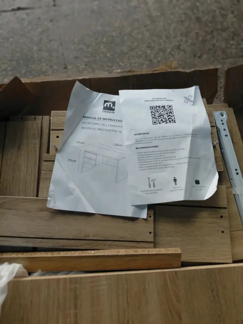 Escritorio de madera para ensamblar - 4