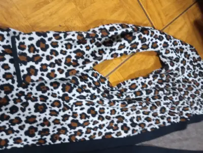 Cardigan de leopardo para mujer - miniatura 3