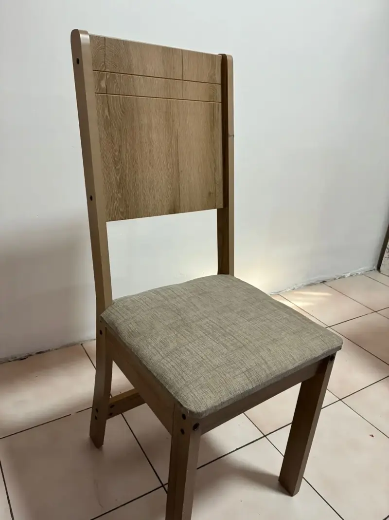 Juego de comedor con mesa y 6 sillas - 2