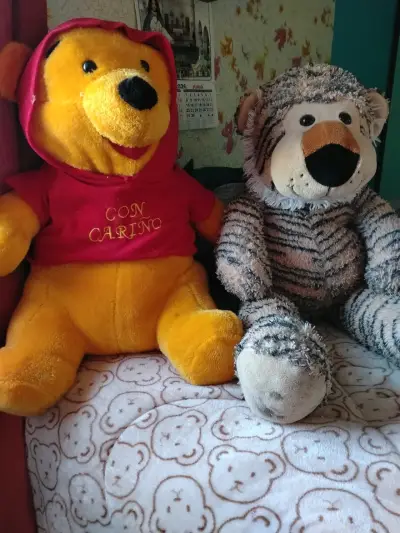 Peluches de Winnie the Pooh y tigre - miniatura 2