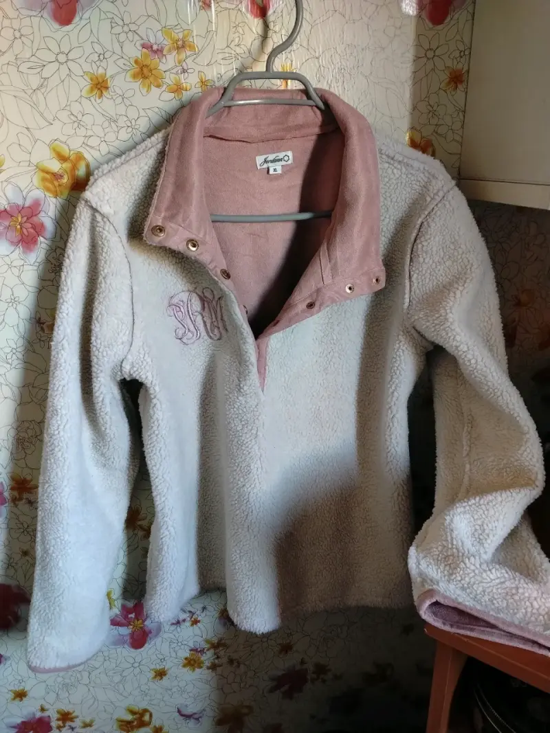 Polar de lana con cuello alto L - 2