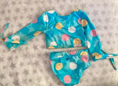 Conjunto de bikini estampado para niña - miniatura 2