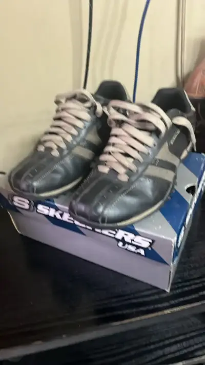 Zapatillas Skechers negras deportivas número 40 - miniatura 1