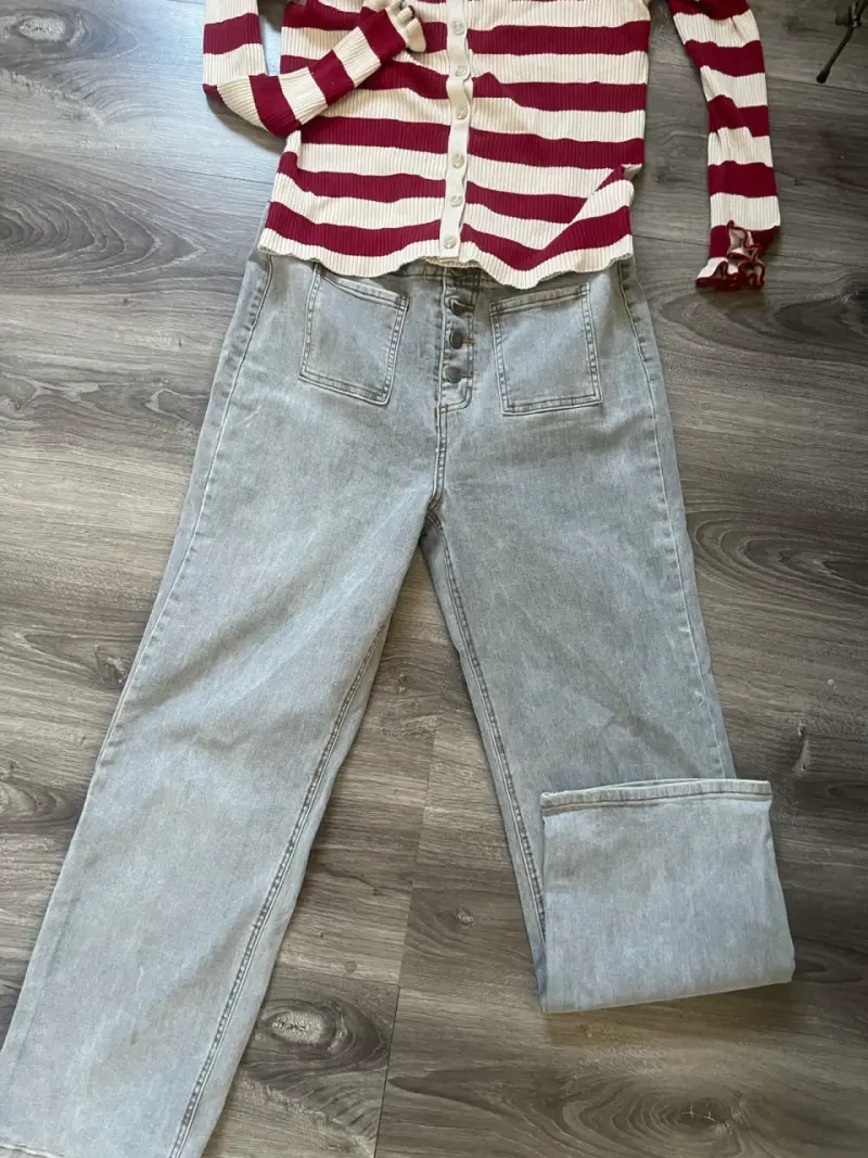Jeans gris claro de tiro alto para mujer - 4