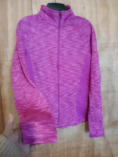 Prendas. $2mil pesos c/u - miniatura 1