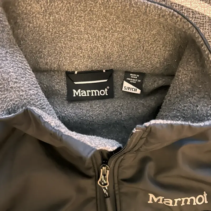 Chaqueta Marmot negra y gris para hombre - 2