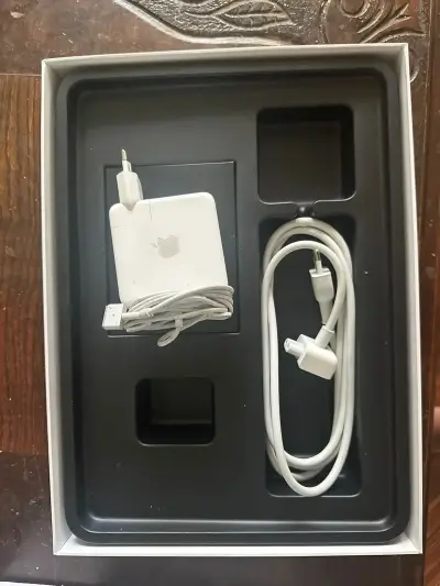 MacBook Air 13" 2017 - miniatura 2