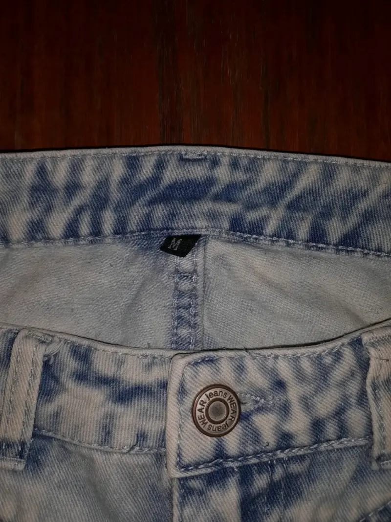 Jeans de mezclilla azul claro para mujer - 3