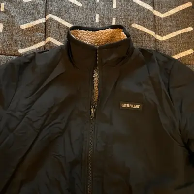 Chaqueta negra Caterpillar con forro polar - miniatura 1