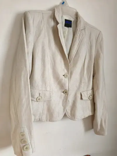 Blazer beige de lino marca Next🌹 - miniatura 1