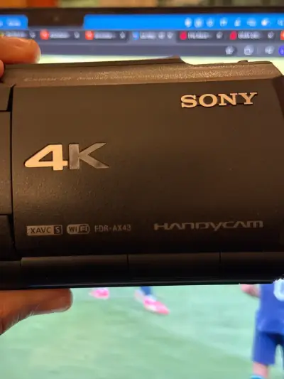Videocámara Sony Handycam 4K FDR-AX43 - miniatura 1