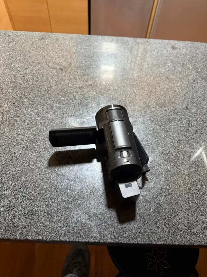 Videocámara Sony Handycam 4K FDR-AX43 - 3