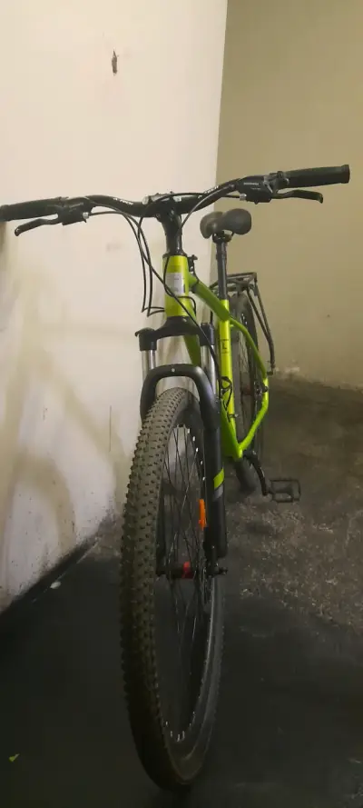 Bicicleta Altitude verde con frenos de disco - miniatura 3