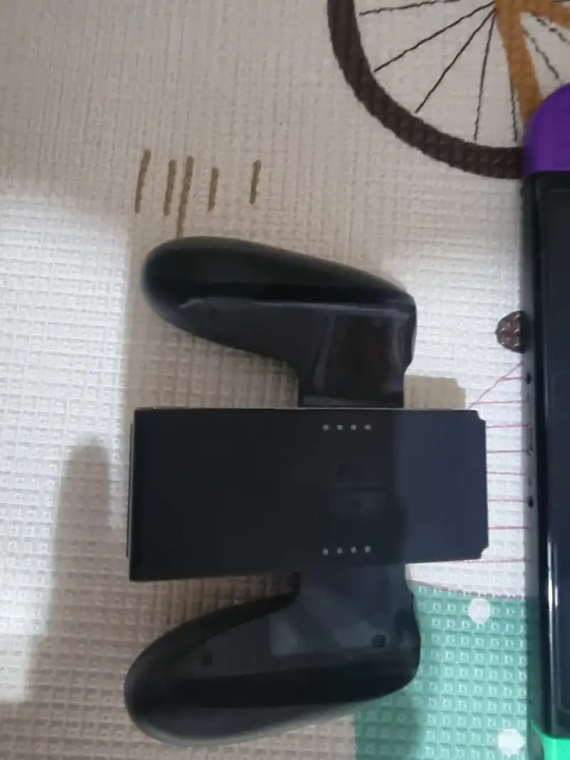 Consola Nintendo Switch con accesorios y juegos - 3