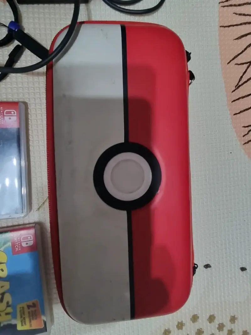 Consola Nintendo Switch con accesorios y juegos - 5
