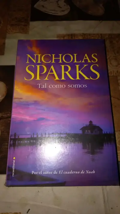 Libro 'Tal como somos' de Nicholas Sparks - miniatura 1