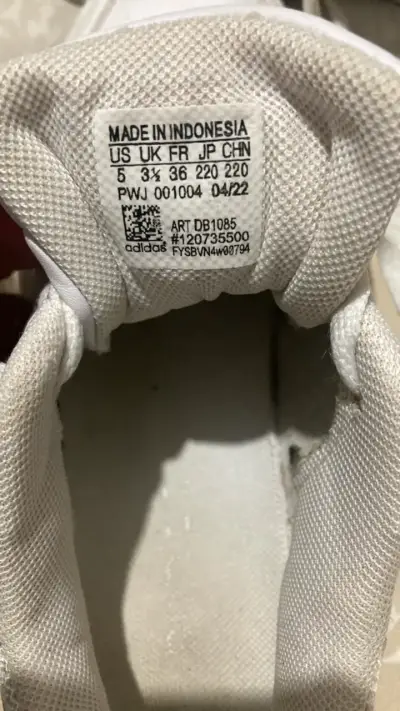 Zapatillas blancas Adidas clásicas - miniatura 3