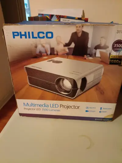 Proyector LED Philco 3500 lúmenes Full HD - miniatura 1