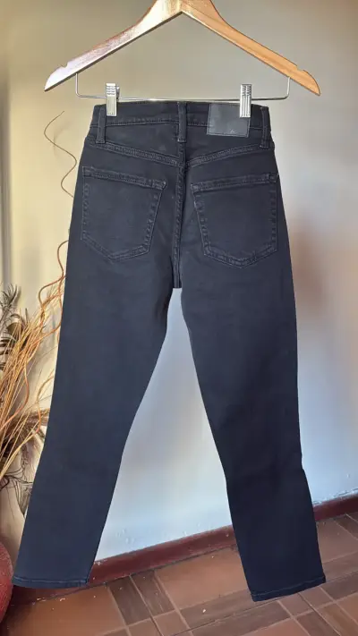 Jeans negros rasgados Aeropostale - miniatura 2