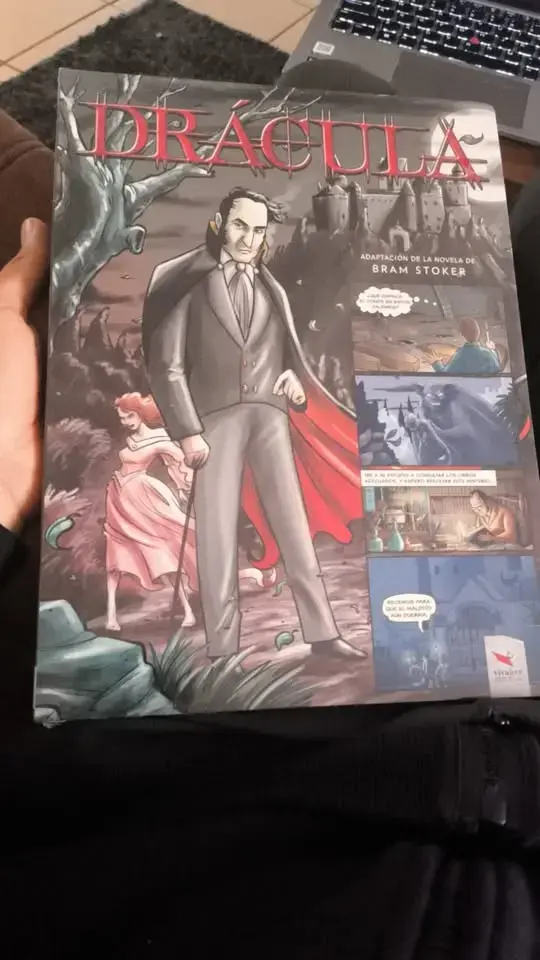 Novela Gráfica Drácula (Bram Stoker) - Vivaleer NU