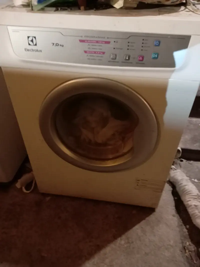 Secadora Electrolux 7kg en buen estado