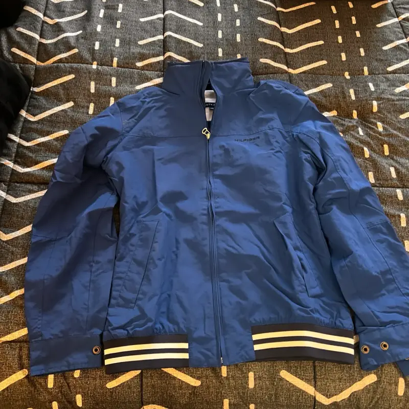 Chaqueta azul Tommy Hilfiger con cierre - 3