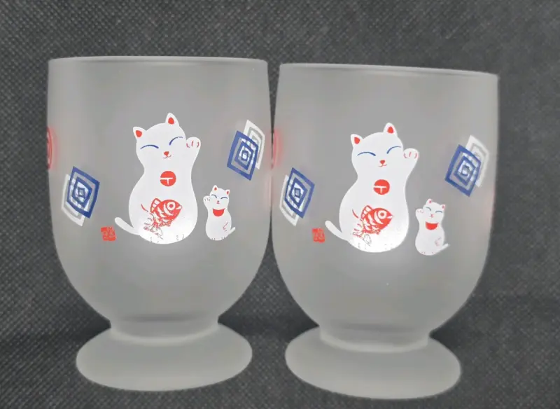 Vasos de vidrio con motivos del Maneki - 2