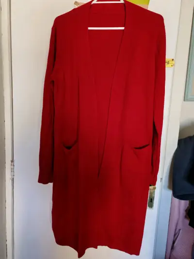 Cárdigan largo rojo para mujer - miniatura 1