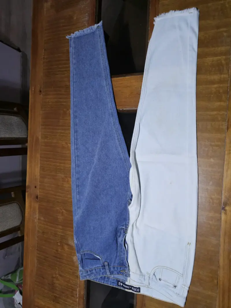 Jeans denim azul y blanco para mujer