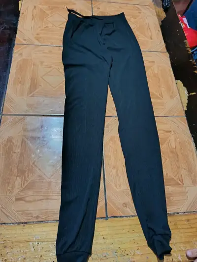 Pantalones negros casuales para hombre - miniatura 1