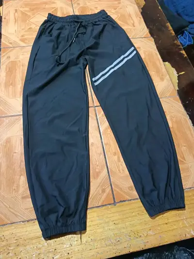 Pantalones negros casuales para hombre - miniatura 6