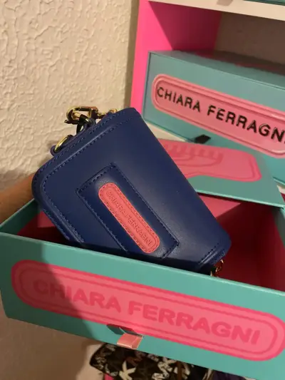 Cartera azul Chiara Ferragni con diseño de ojo - miniatura 4