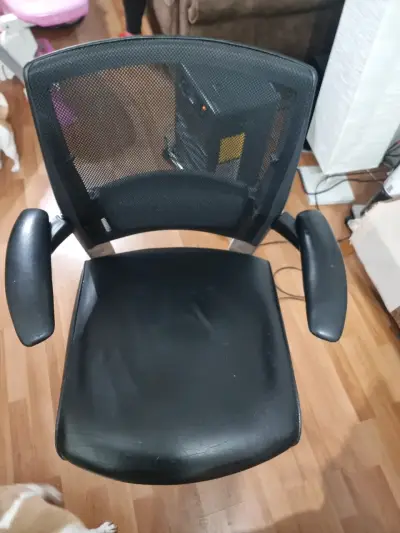 Silla de oficina ergonómica negra - miniatura 1
