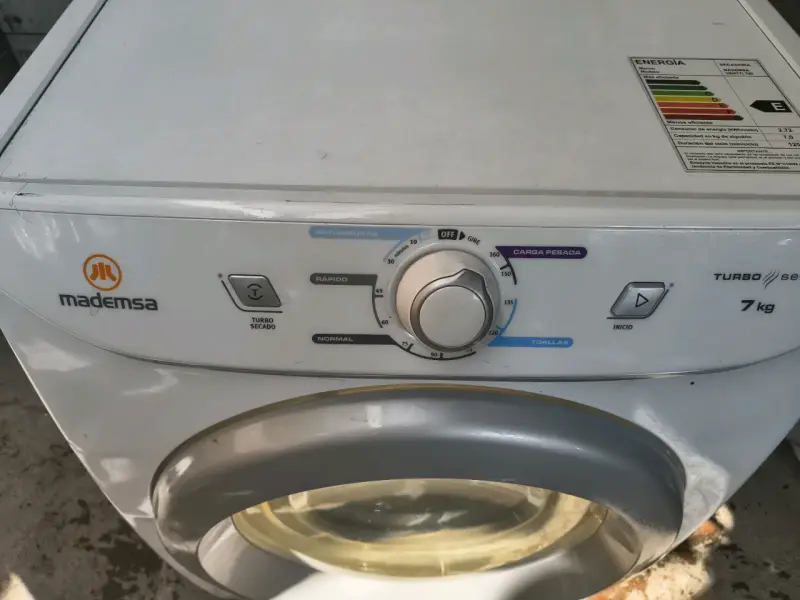 Secadora Mademsa 7 kg en buen estado - 3