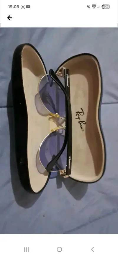 Lentes de sol Ray-Ban con estuche - miniatura 1