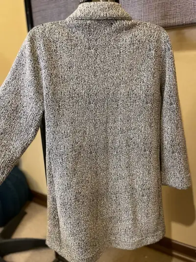 Abrigo de lana gris para mujer - miniatura 2
